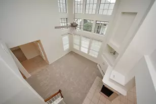 10207 Thornleaf Ln, Houston, TX 77070 - Photo 2