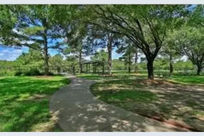 10207 Thornleaf Lane, Houston, TX 77070 - Photo 10