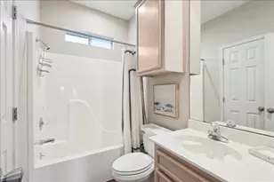 2295 Trinidad Dr, Crystal Beach, TX 77650 - Photo 24