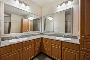 1711 Old Spanish Trl, Houston, TX 77054 - Photo 10