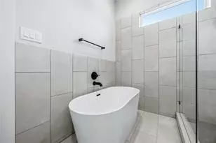 6111 De Campo St, Houston, TX 77091 - Photo 12