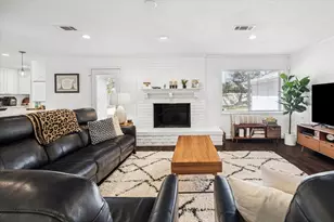 5722 Kuldell Dr, Houston, TX 77096 - Photo 4