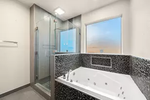 10218 Cascade Hills Dr, Houston, TX 77064 - Photo 22