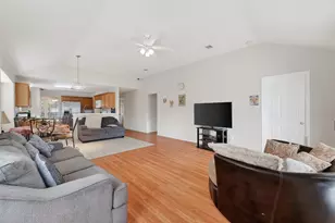 13815 Fraser Lake Ln, Houston, TX 77083 - Photo 18