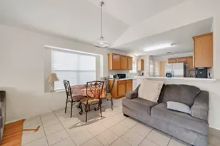 13815 Fraser Lake Ln, Houston, TX 77083 - Photo 14