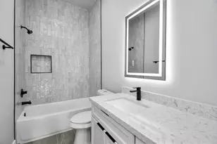 1320 Eberhard St, Houston, TX 77019 - Photo 24