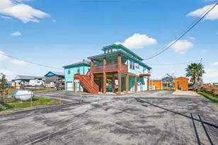 1127 County Rd 299, Sargent, TX 77414 - Photo 6