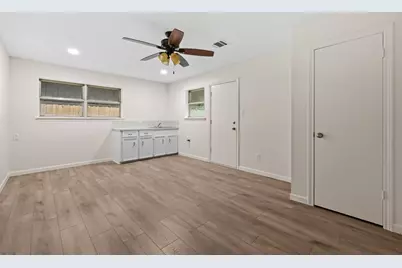 8022 Bayside Boulevard, Beach City, TX 77523 - Photo 26