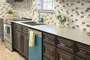 13160 Crystal Trail, Conroe, TX 77306 - Photo 4