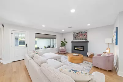 6503 Kury Lane, Houston, TX 77008 - Photo 10
