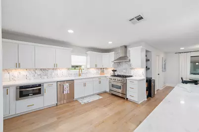 6503 Kury Lane, Houston, TX 77008 - Photo 4