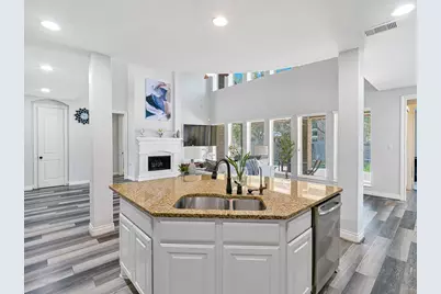 27703 Lodgemist Court, Katy, TX 77494 - Photo 6