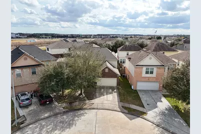 14822 Juniper Dale Court, Houston, TX 77049 - Photo 26