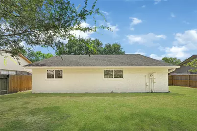 10411 Sagewillow Lane, Houston, TX 77089 - Photo 20