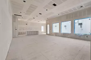 4009 Newshire Dr, Houston, TX 77025 - Photo 8