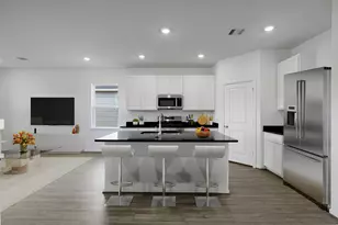 7827 Summer Solstice St, Cypress, TX 77433 - Photo 4