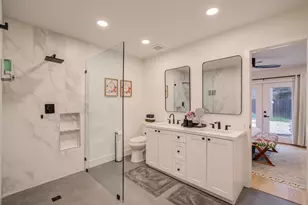 9219 Kempwood Dr, Houston, TX 77080 - Photo 18