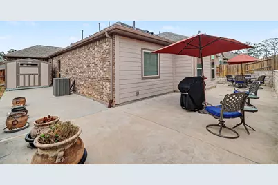 320 Red Maple Lane, Conroe, TX 77304 - Photo 22