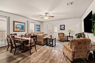 320 Red Maple Lane, Conroe, TX 77304 - Photo 10