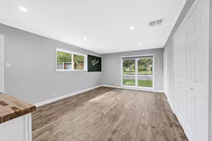 5234 Saxon Dr, Houston, TX 77092 - Photo 14