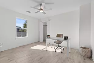 7814 Beckley St, Houston, TX 77088 - Photo 20