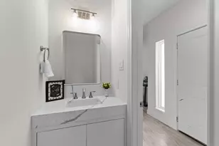 7814 Beckley St, Houston, TX 77088 - Photo 6