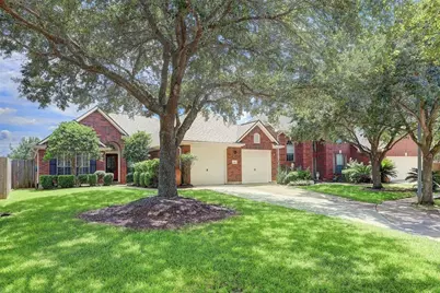 4310 Innsbrook, Sugar Land, TX 77479 - Photo 2