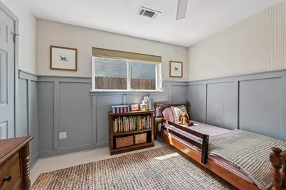 11403 Valley Spring Drive, Houston, TX 77043 - Photo 24