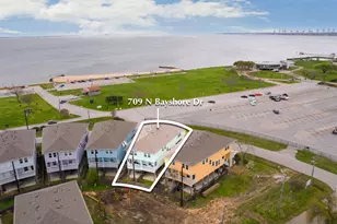 709 N Bayshore Dr, La Porte, TX 77571 - Photo 44