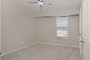 11 Scenic Brook Ct, The Woodlands, TX 77382 - Photo 16