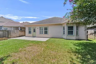 8614 W Highlands Crossing, Highlands, TX 77562 - Photo 38