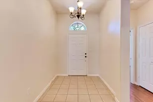 8614 W Highlands Crossing, Highlands, TX 77562 - Photo 6