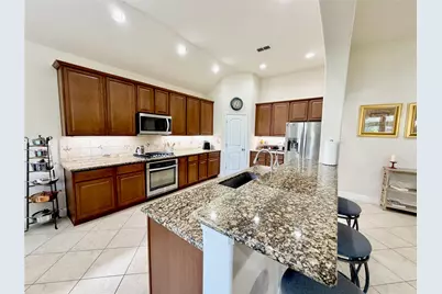2285 Quiet Bluff Lane, League City, TX 77573 - Photo 12