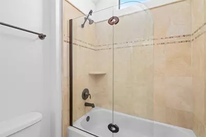 5218 Feagan Street #D, Houston, TX 77007 - Photo 10