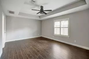 831 Bradwell Dr, Houston, TX 77062 - Photo 12
