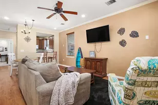 1413 Kirwin St, Galveston, TX 77551 - Photo 6