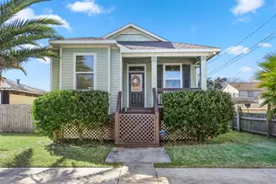 1413 Kirwin St, Galveston, TX 77551 - Photo 1