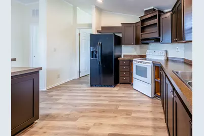 882 County Road 404, Bay City, TX 77414 - Photo 10