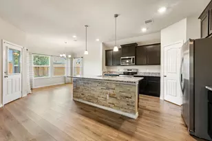 1953 Cartwright St, Bryan, TX 77807 - Photo 8