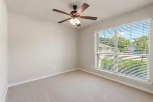 1953 Cartwright St, Bryan, TX 77807 - Photo 20