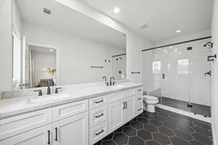 1005 Bunton St, Houston, TX 77009 - Photo 10