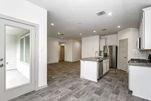 540 Hunter Grv Ln, China, TX 77613 - Photo 10