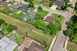 5874 Beldart St, Houston, TX 77033 - Photo 30