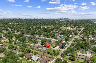 5874 Beldart St, Houston, TX 77033 - Photo 34