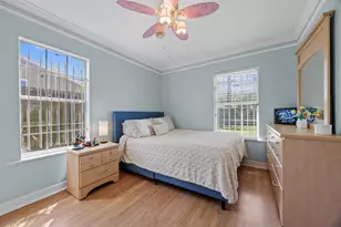 5874 Beldart St, Houston, TX 77033 - Photo 16