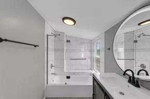 5534 Hillman St, Houston, TX 77023 - Photo 12