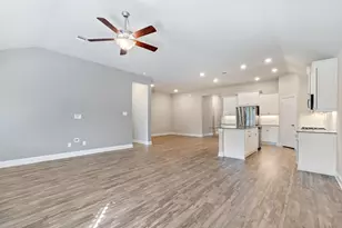 18716 Laurel Hills Dr, New Caney, TX 77357 - Photo 10