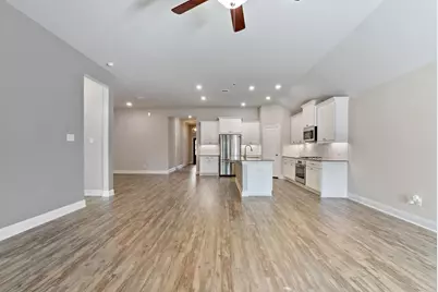 18716 Laurel Hills Drive, New Caney, TX 77357 - Photo 6