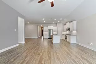 18716 Laurel Hills Dr, New Caney, TX 77357 - Photo 6