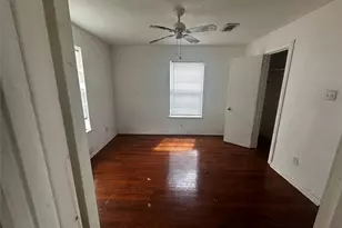 1127 Niagara St, Houston, TX 77051 - Photo 6